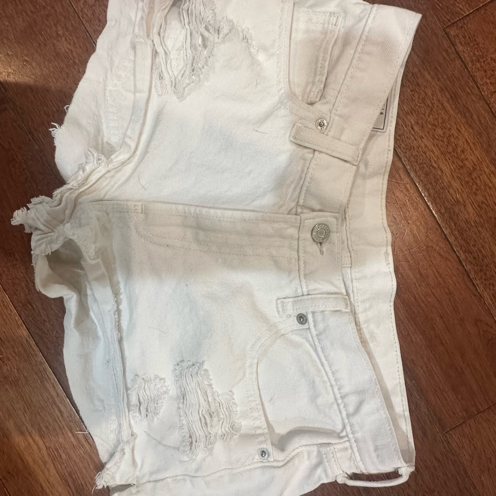 GAP Cream Beach Shorts